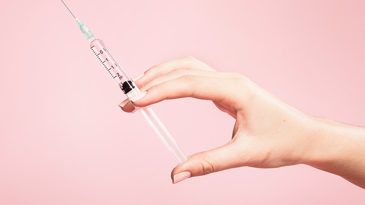 Administering shots by yourself in surrogacy